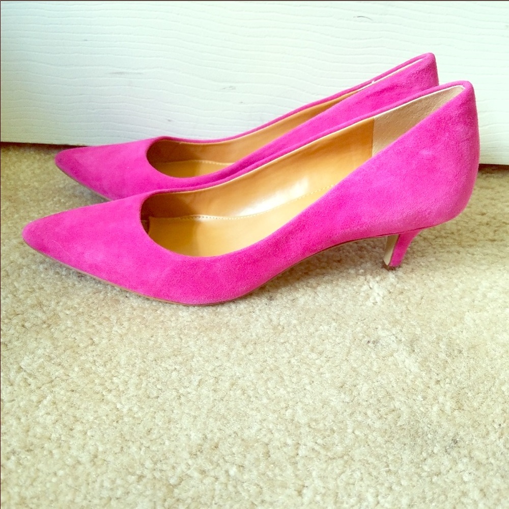J crew pink suede kitten heels pumps